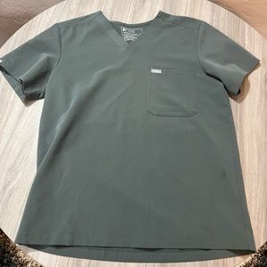 men’s figs scrubs leon top axim cargo pant size medium color bonsai